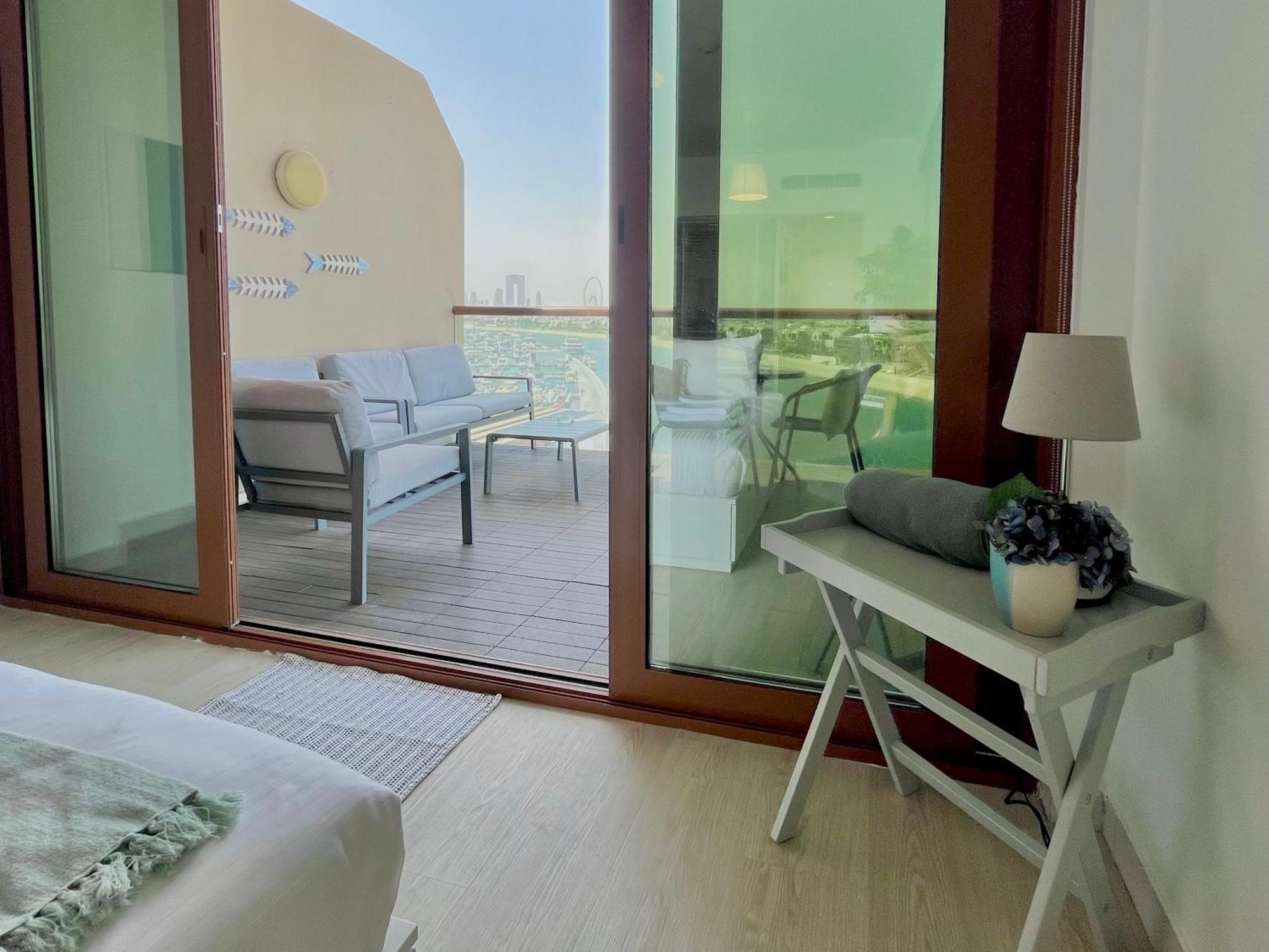 Palm Jumeirah Upgraded & Cozy Boutique Apartment ดูไบ ภายนอก รูปภาพ